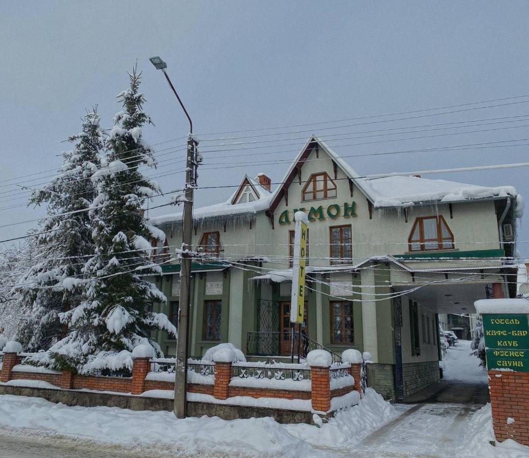 Lemon Hotel Drogobych Exterior photo
