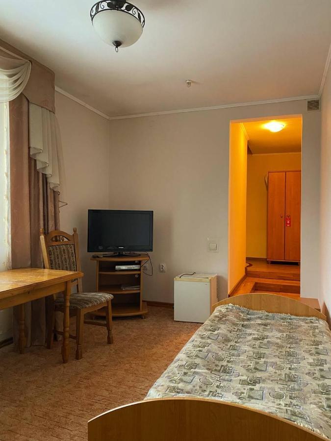 Lemon Hotel Drogobych Exterior photo